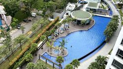 the-parc-condominium photo thumbnail #5